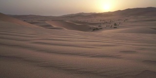 美丽的Rub al Khali沙漠在日出库存录像