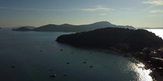 日落时间普吉岛海岸线空中全景4k泰国