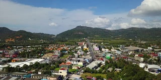 阳光普吉岛卡伦村空中全景4k泰国