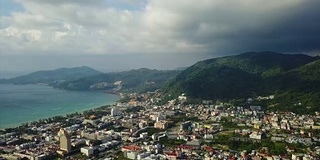 晴天风暴天空普吉岛巴东镇航拍全景4k泰国