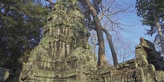 柬埔寨吴哥窟的塔普隆寺，倾斜视图