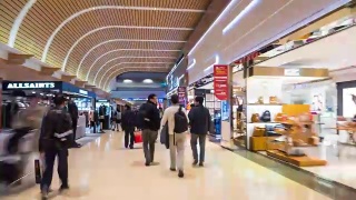 台北市机场免税厅步行全景4k时间流逝台湾视频素材模板下载