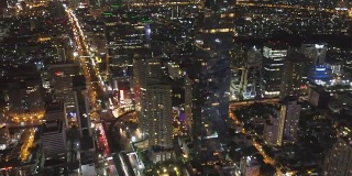 鸟瞰图的时间流逝夜景Chong nonsi，曼谷市，泰国MahaNakhon大厦