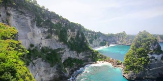 印尼巴厘岛附近的努沙佩尼达千岛