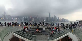 4K时间在香港维多利亚港的旅游人群假日时间