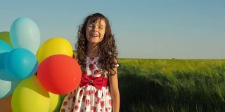小孩子的情绪与气球