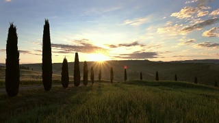 意大利，托斯卡纳山的日出景观视频素材模板下载