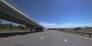 联邦高速公路“斯堪的纳维亚”是一个高速公路的入口圣彼得堡，俄罗斯。