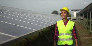 工程检查太阳能电池农场，太阳能发电，