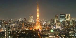日落在日本城市与东京塔
