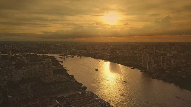 湄南河日落，曼谷，航拍