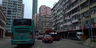 从汽车上看香港城市。