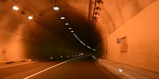 高速隧道